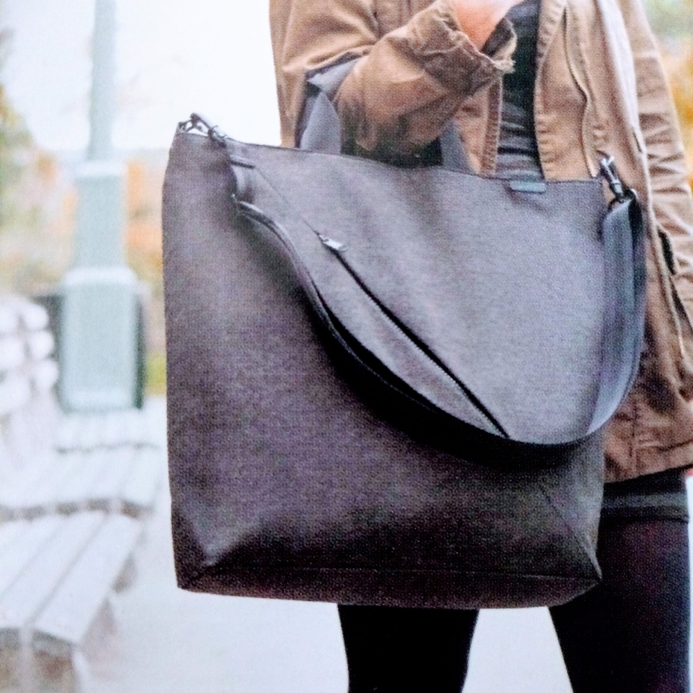 Quirky Power Trip laptop tote bag